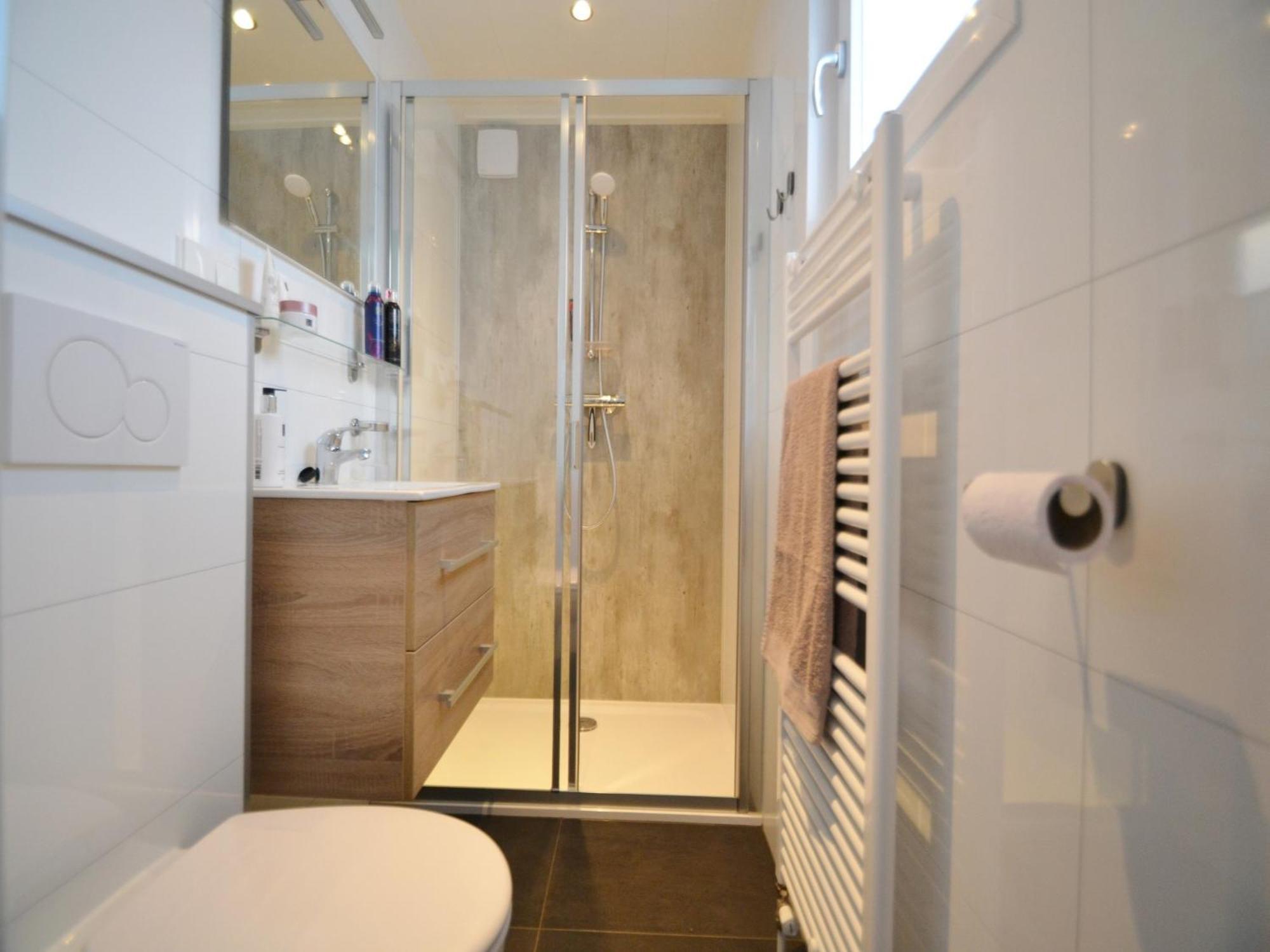 Beautiful House With Covered Terrace Located In A Holiday Park In Rhenen Exterior foto